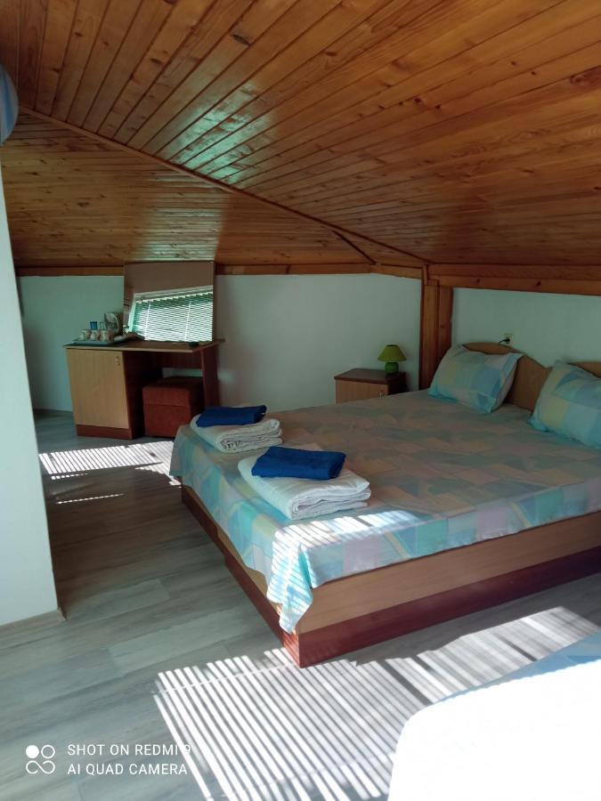 Summer Sz Guest House Sozopol Exteriör bild