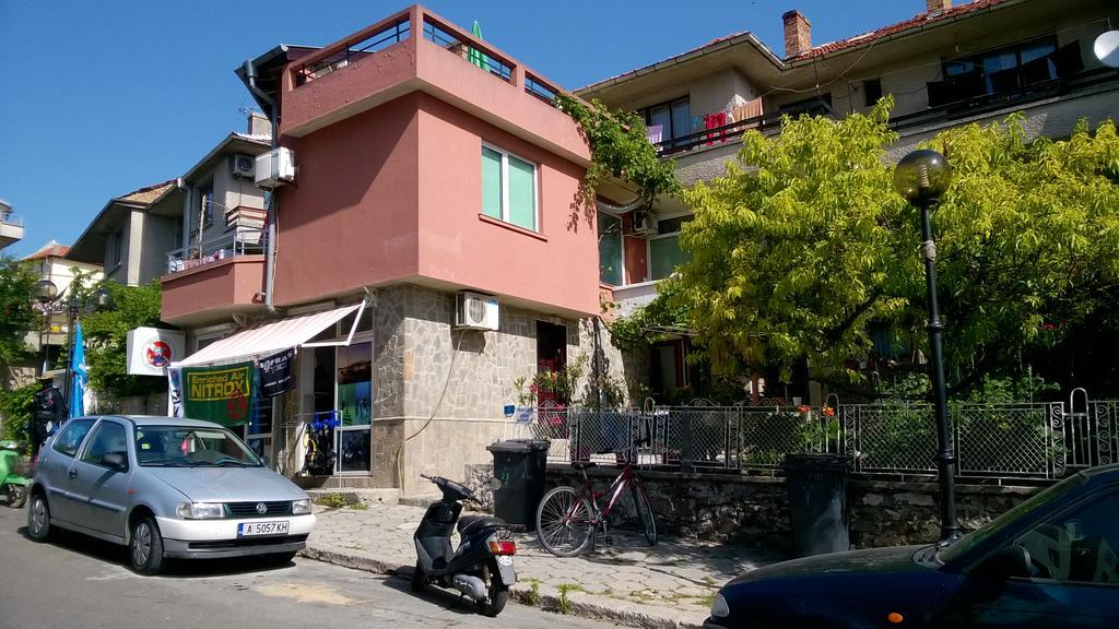 Summer Sz Guest House Sozopol Exteriör bild